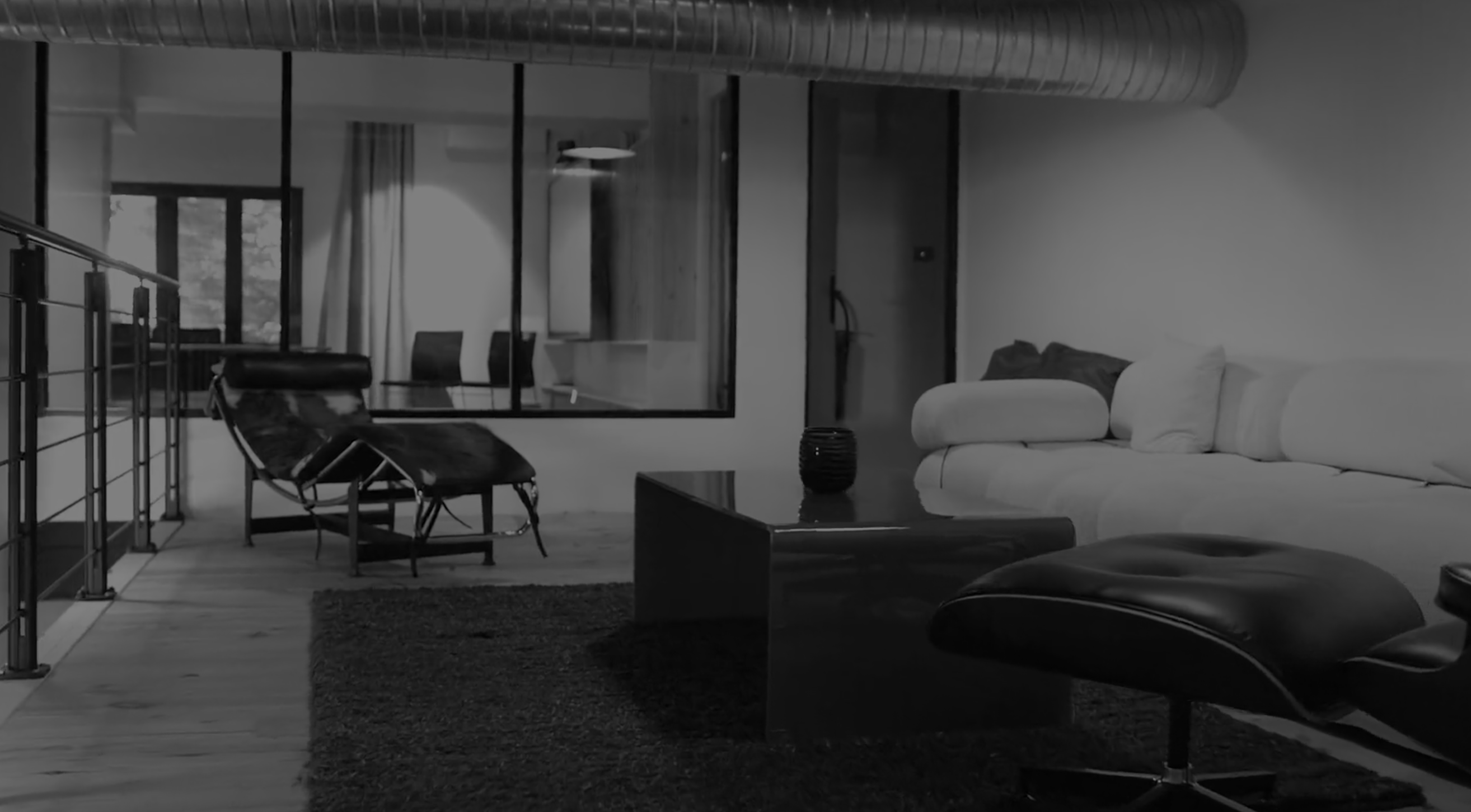 Intérieur de l’agence Madaré à Toulouse